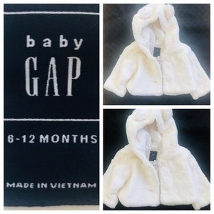 Baby Gap White Faux Fur Winter Coat 6-12 months